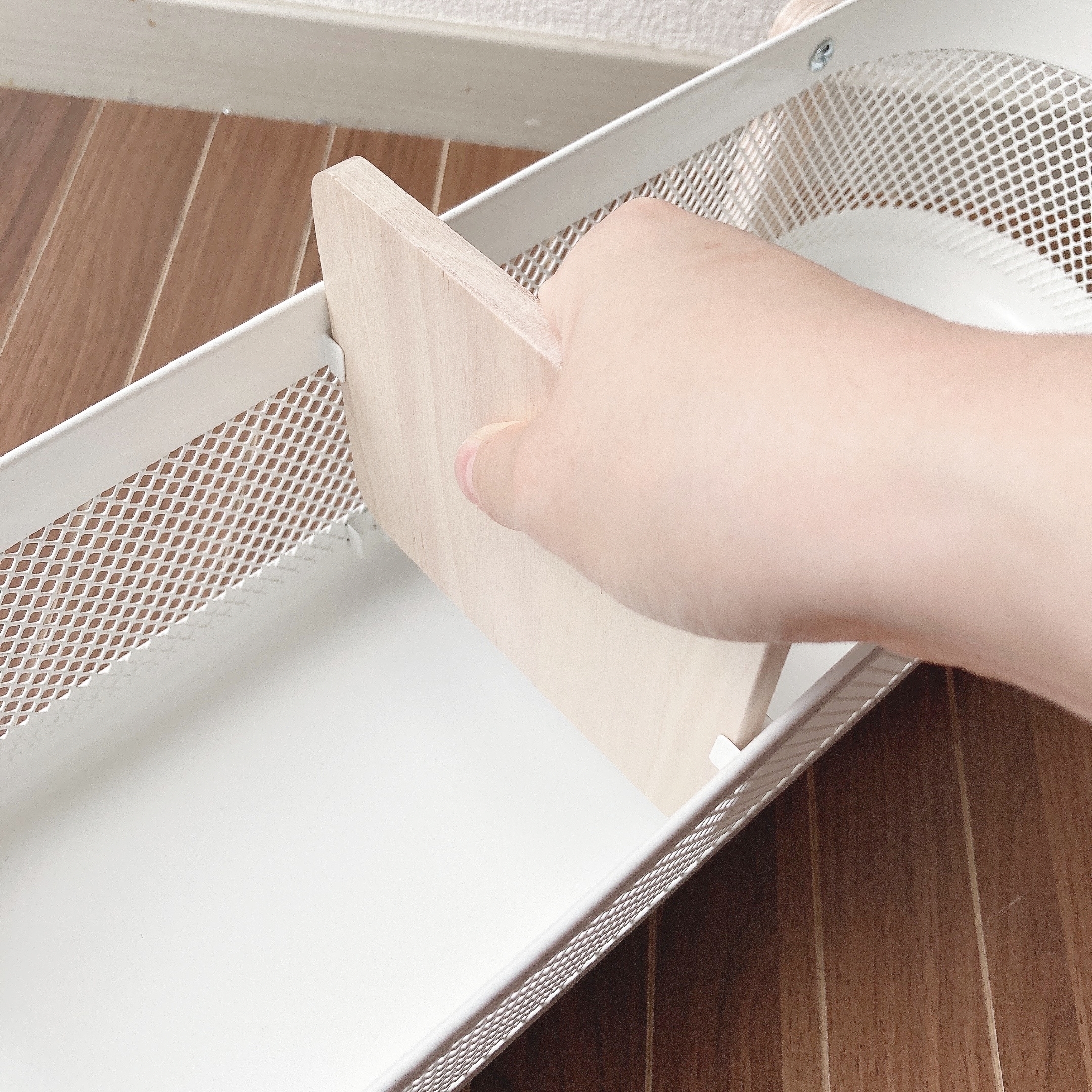 IKEA(イケア)のオススメの収納グッズ「RISATORP リーサトルプ デスクオーガナイザー」