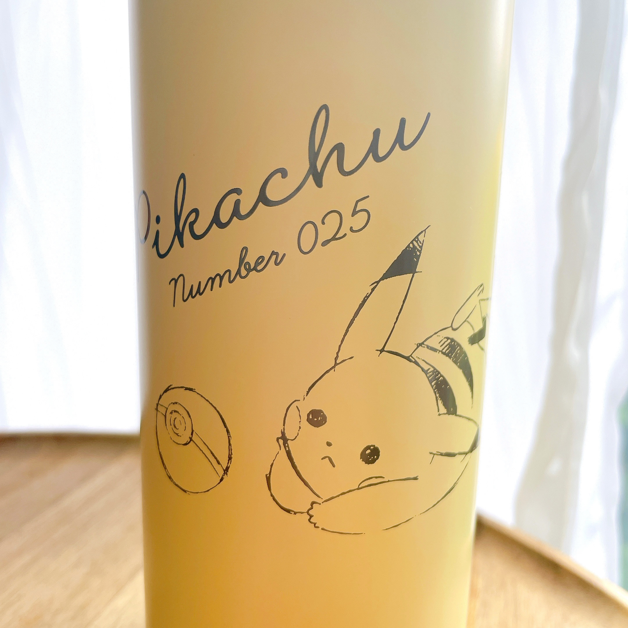 ポケモンセンターのおすすめキャラクターグッズ「ステンレスボトル Pikachu number025 イエロー」