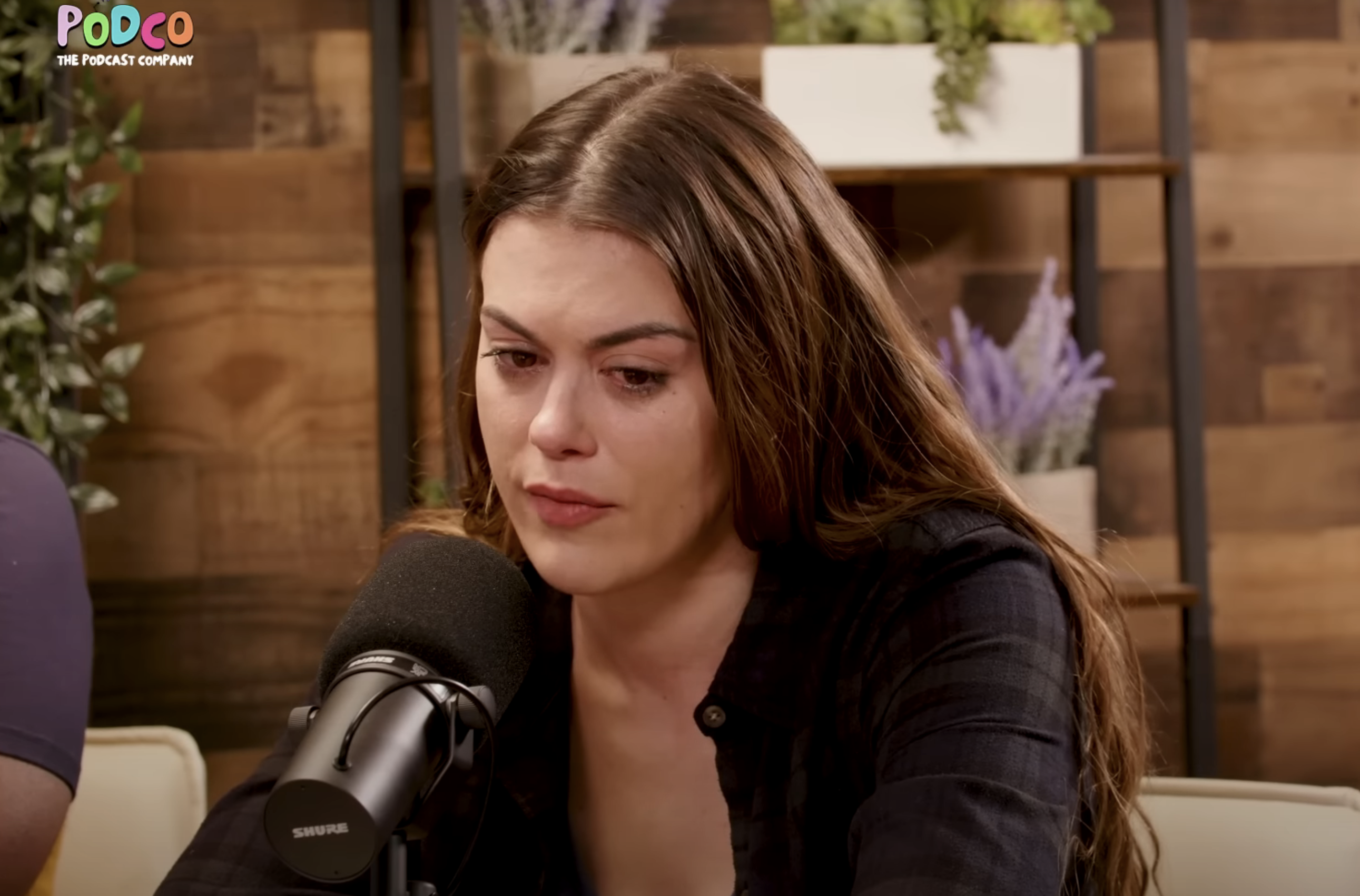 Closeup of Lindsey Shaw