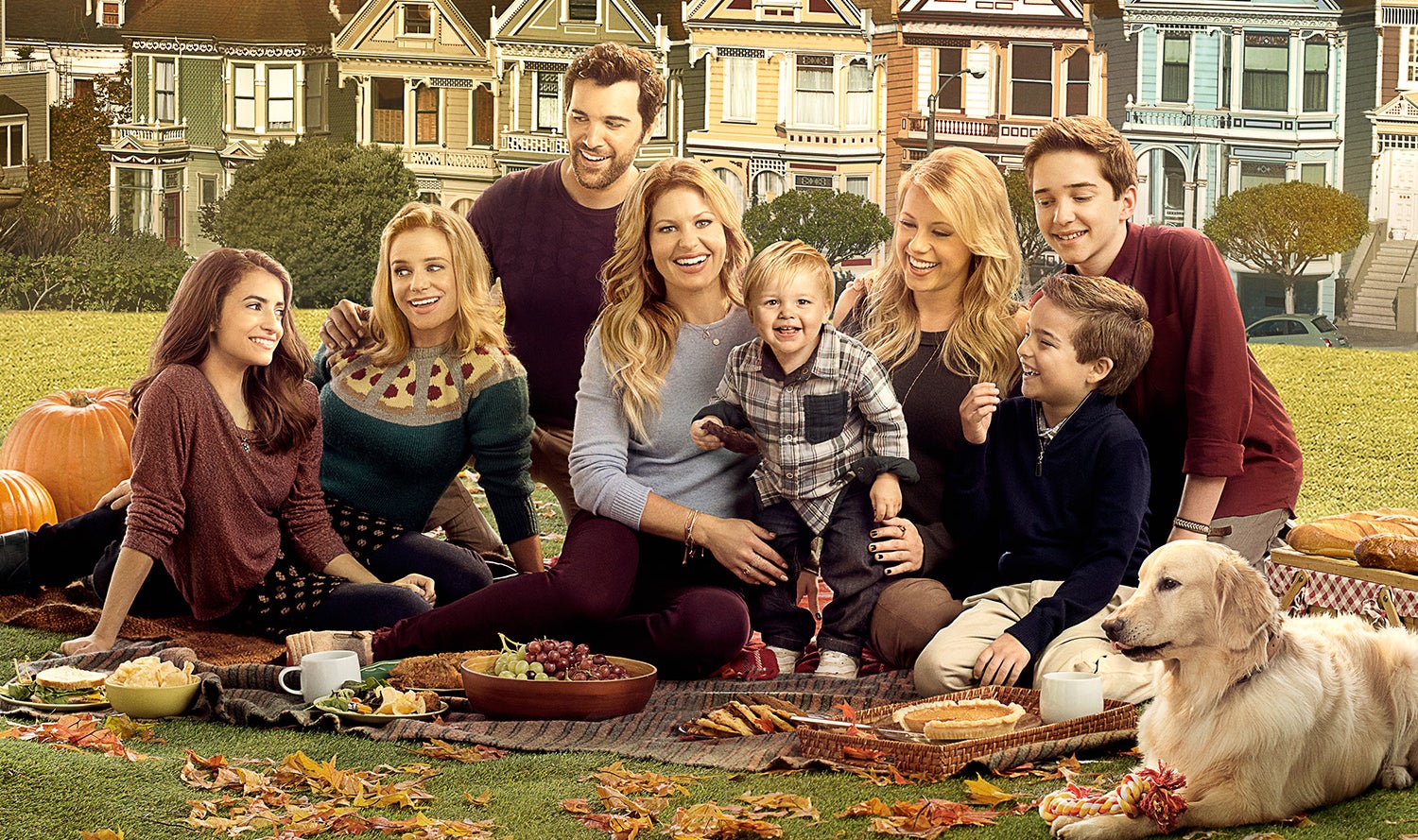 The cast of "Fuller House"