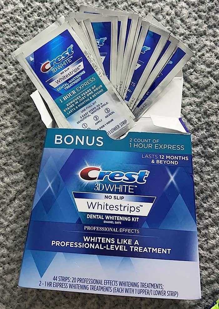 reviewer photo of the box and whitestrips