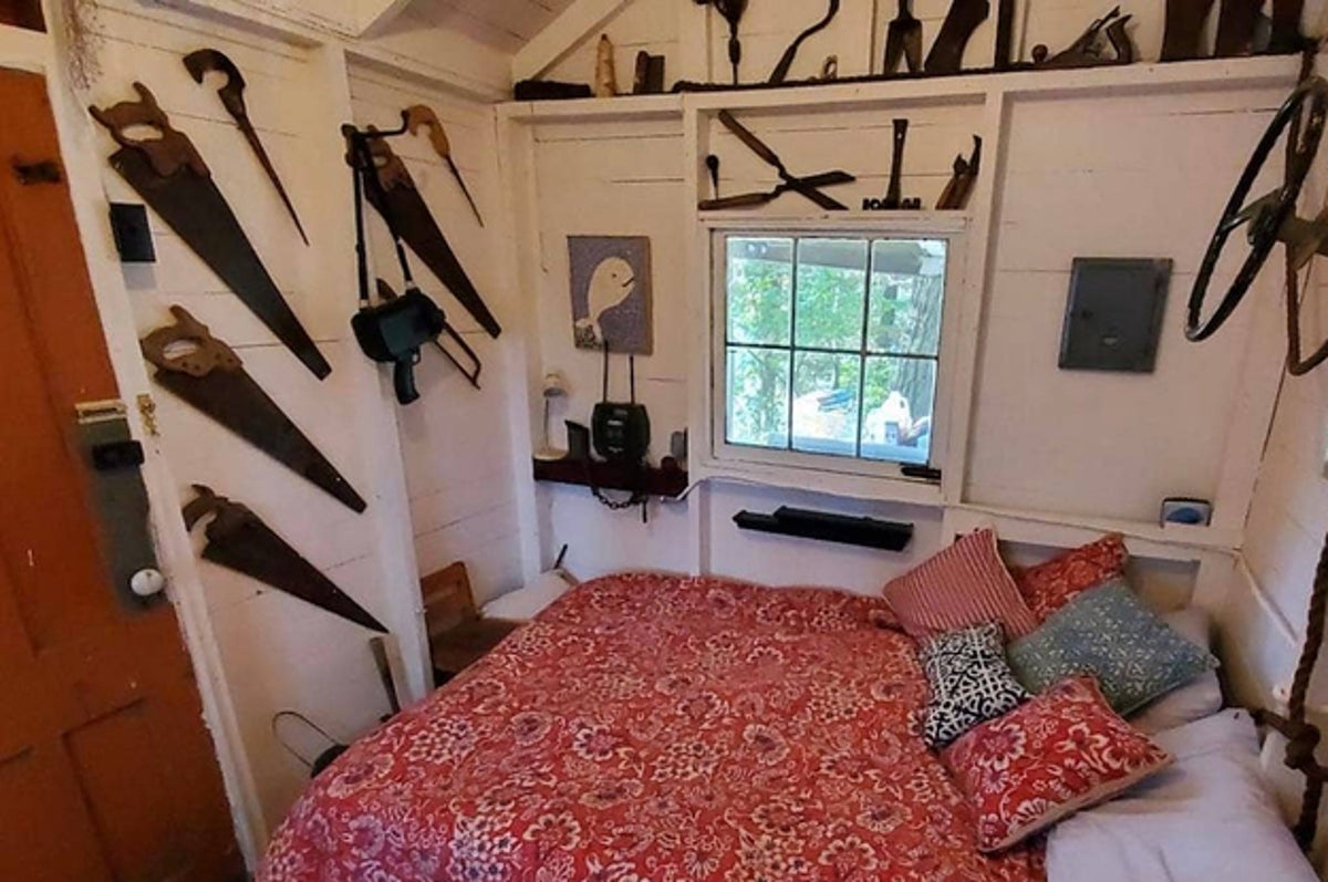 10 Hideous Cabin Decor Fails You Won't Be Able To Unsee