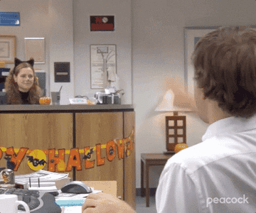 jim and pam air high fiving on the office
