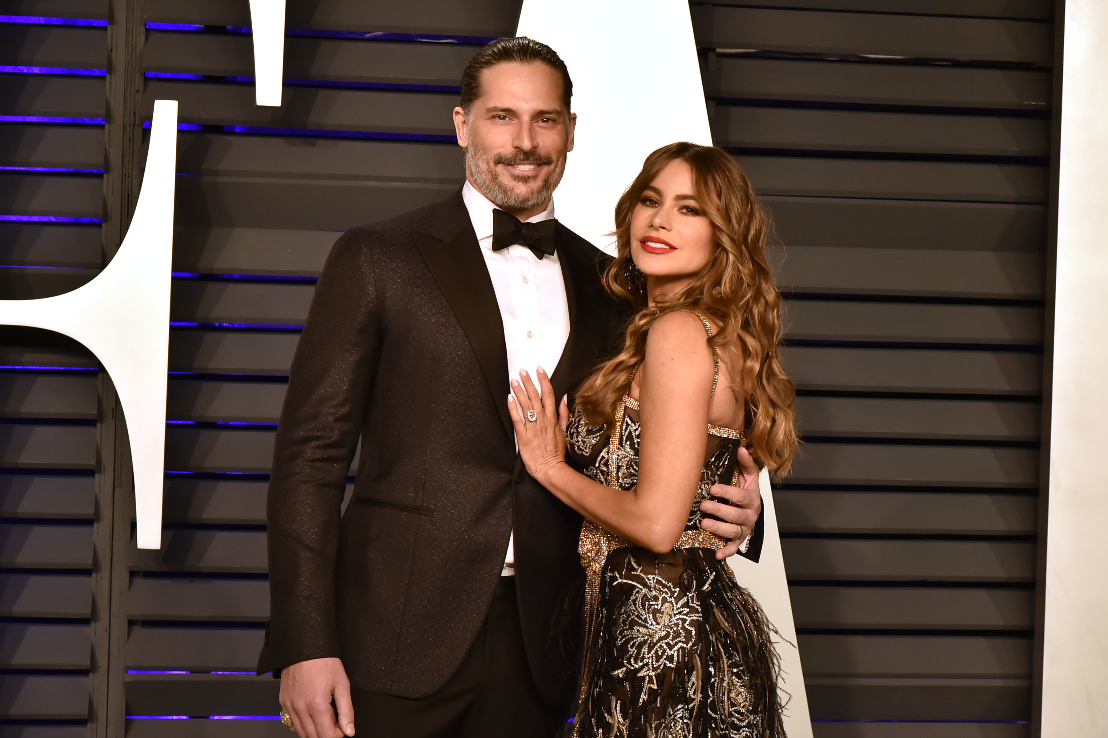 Closeup of Joe Manganiello and Sofía Vergara