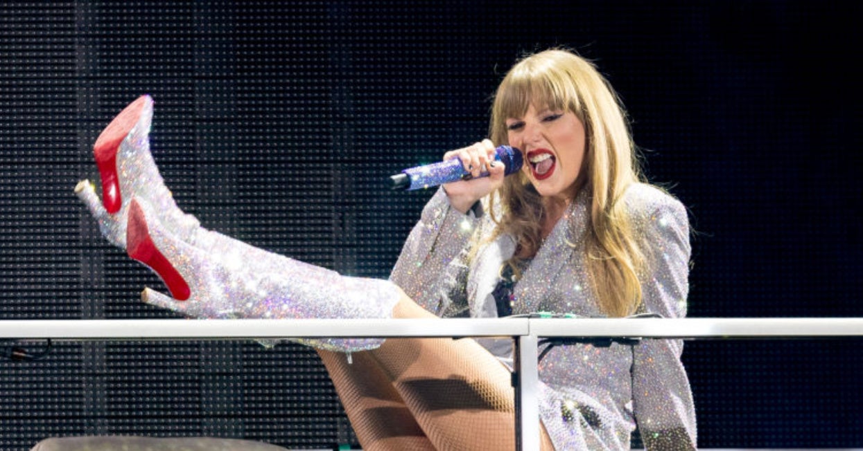 Taylor Swift Reportedly Gave $55 Million In Bonuses To Tour Crew
