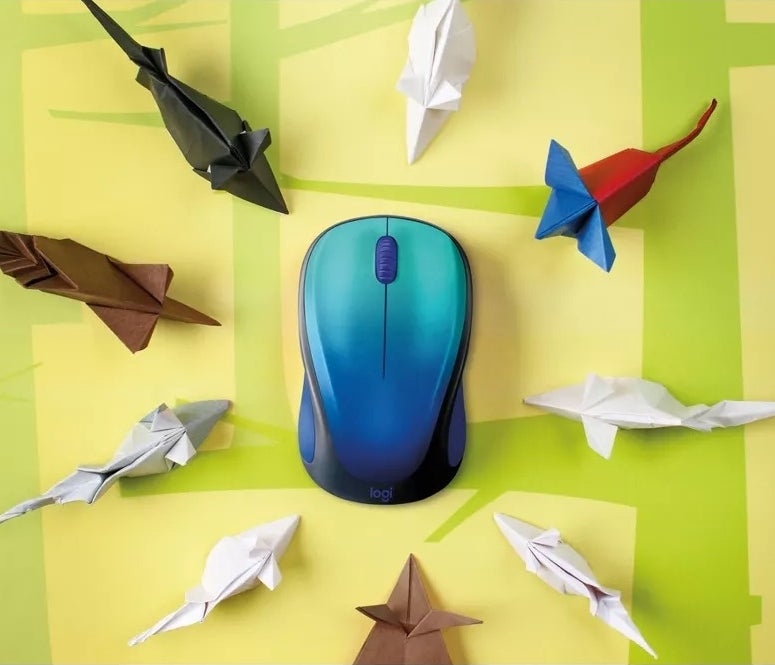 the blue mouse surrounded by paper origami mice