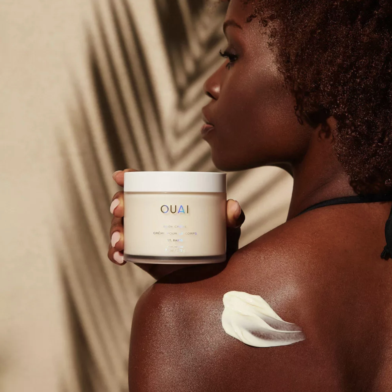 design holding bottle with example on shoulder