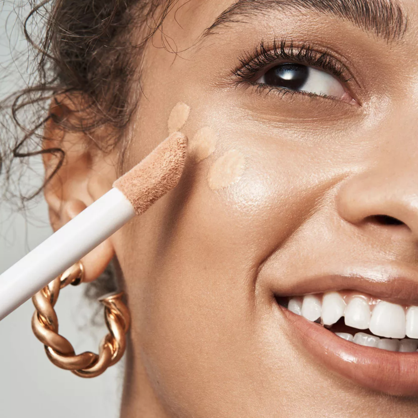 design using item to cheek