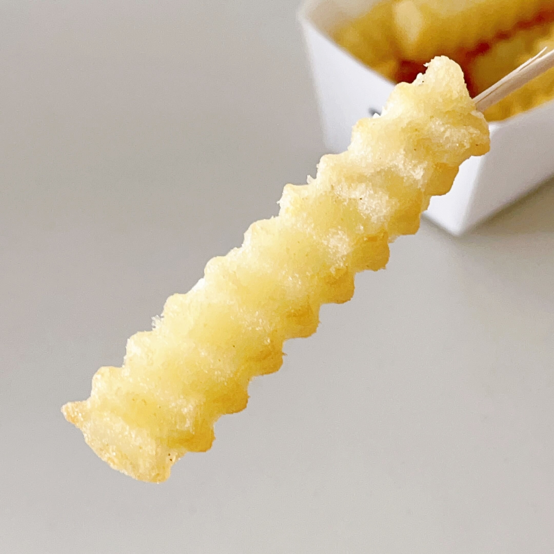 セブン-イレブンのオススメのホットスナック「ギザギザポテト（しお味）」