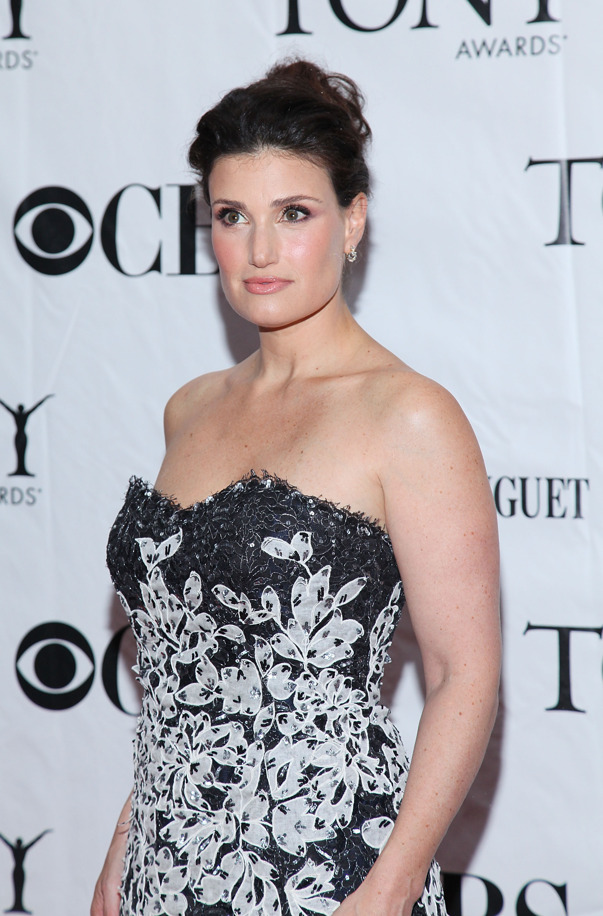 Close-up of Idina at a media event