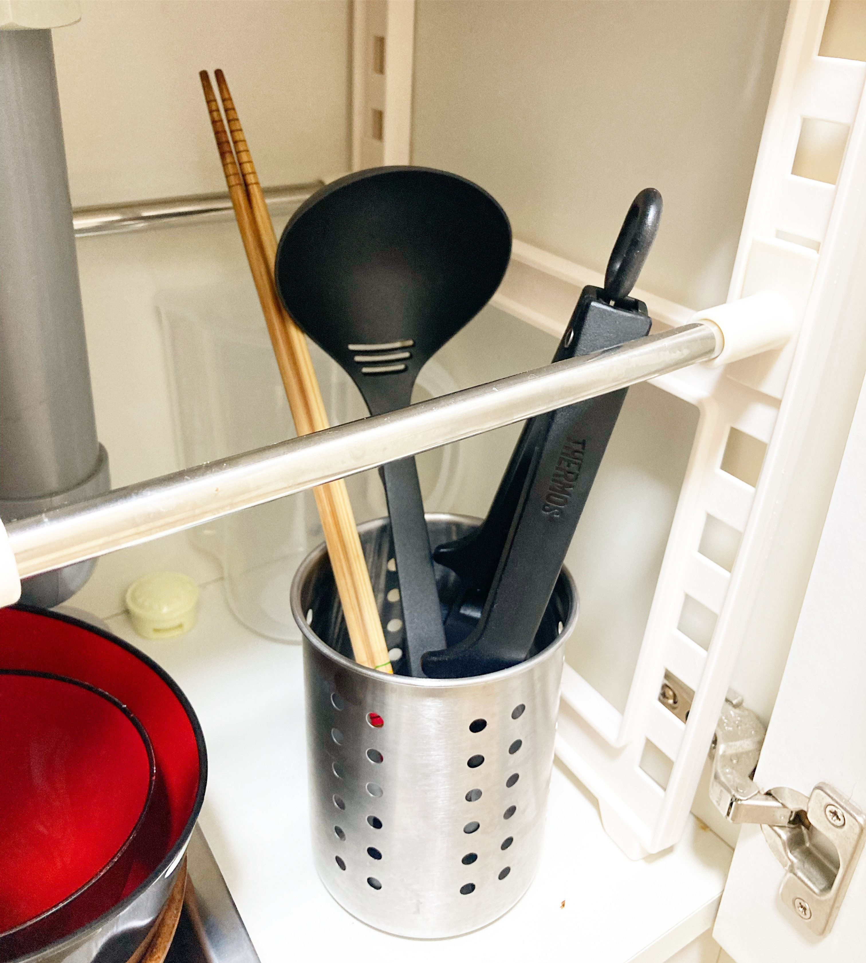 DAISO(ダイソー)のキッチンアイテム「先が直接つかないお玉」