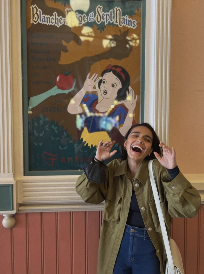 rachel mimicking a poster of snow white