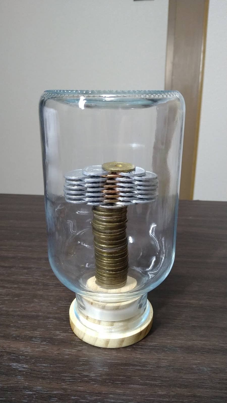 どうなってるの!?」何度見てもわからない！瓶の中のコインタワー→作り方がこちら！