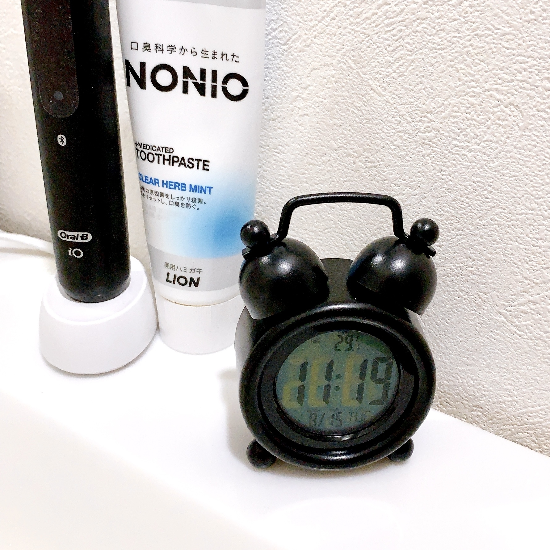 DAISO(ダイソー)のおすすめの便利グッズ「デジタルクロック5WAY」