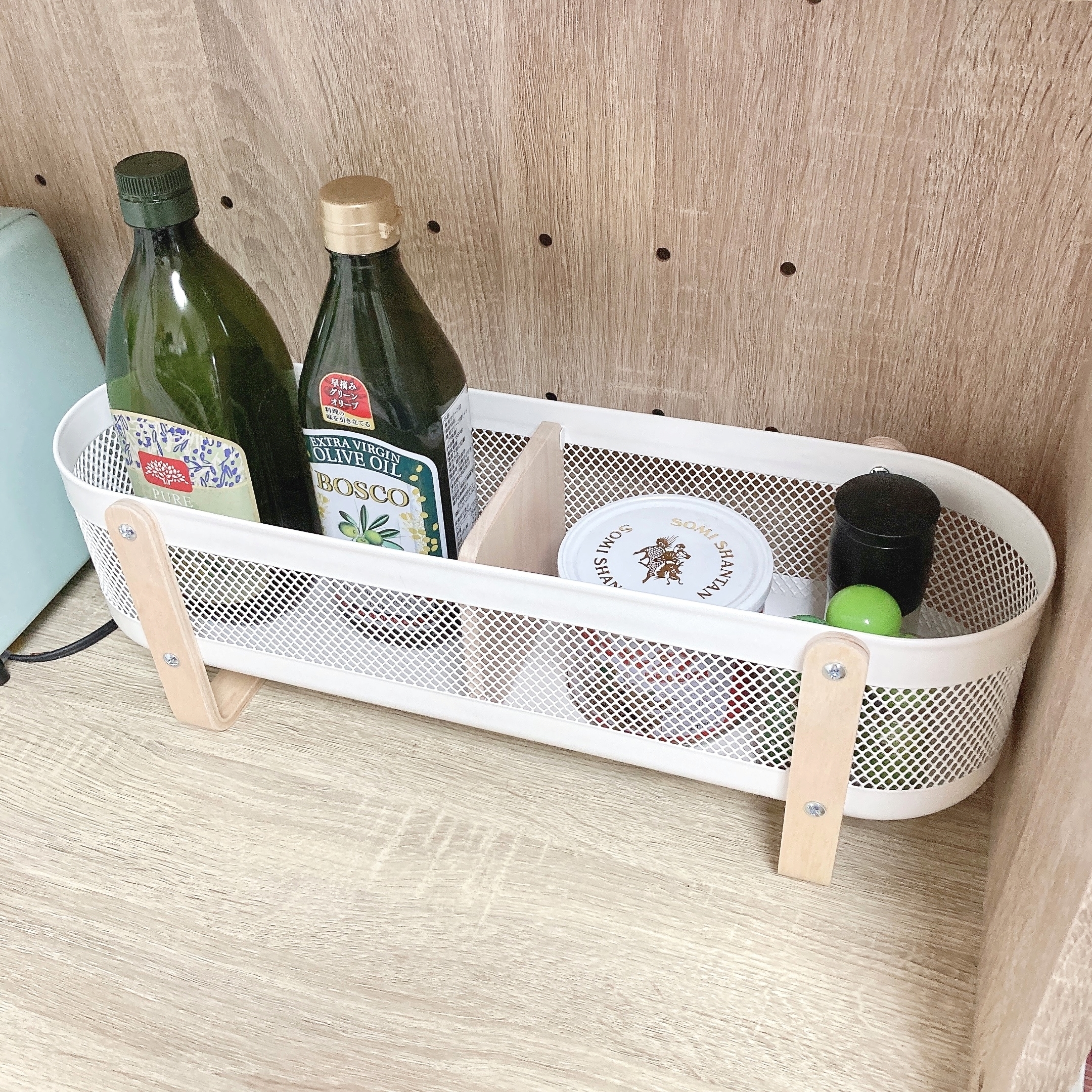 IKEA（イケア）のオススメの収納グッズ「RISATORP リーサトルプ デスクオーガナイザー」