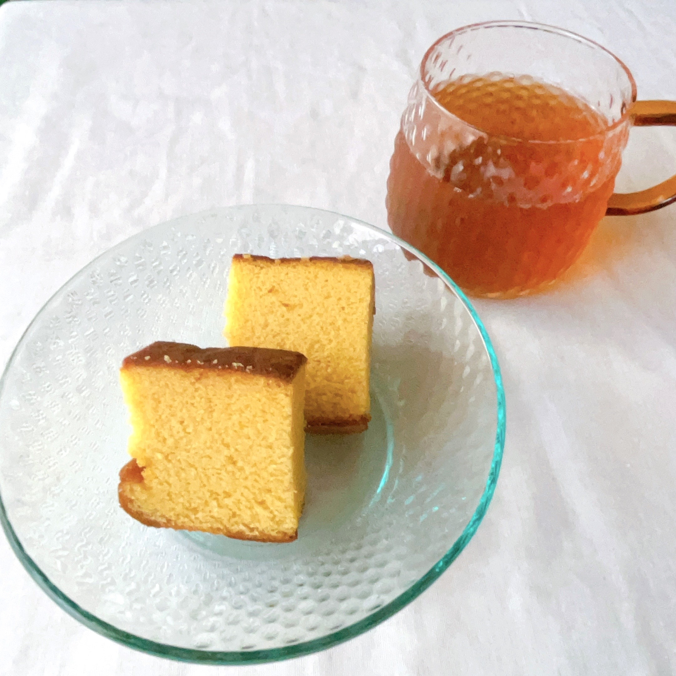 ダイソーのオススメの商品「ハニカムモールドボウル(マリン・ラベンダー)」