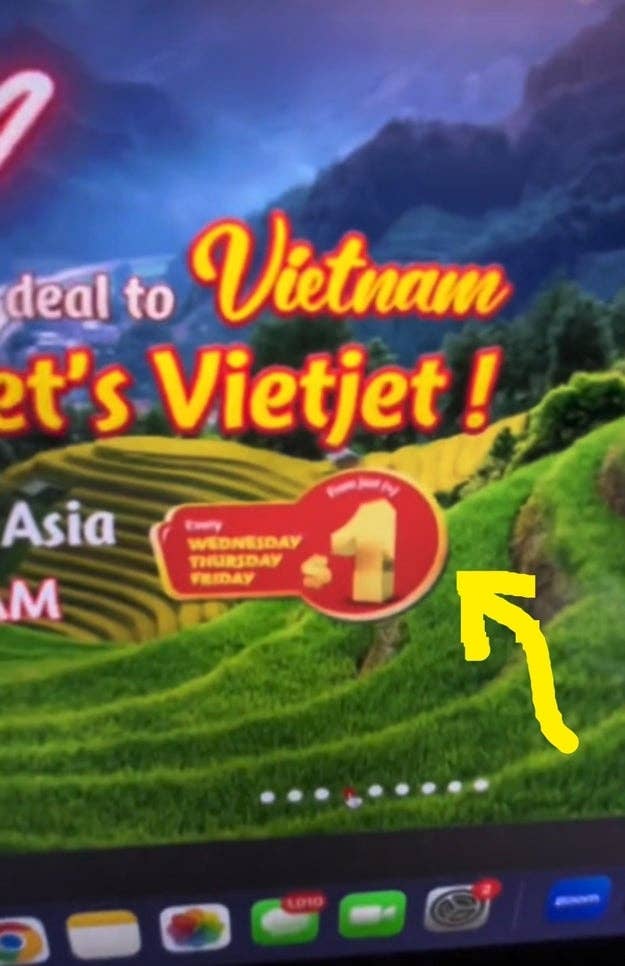 Arrow pointing to an ad for $1 flight to Vietnam