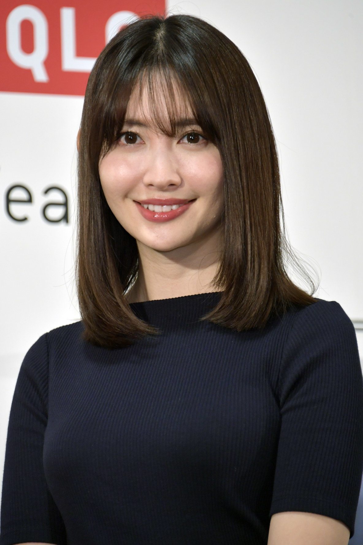 まるで絵画のよう…！小嶋陽菜、イタリアでのバカンスショットを公開→「マジ女神」「ポストカードみたい」