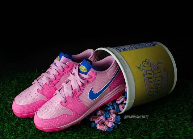 BASEBALL THEMED SBS? *NIKE BUBBLE GUM PACK FIRST LOOK* 