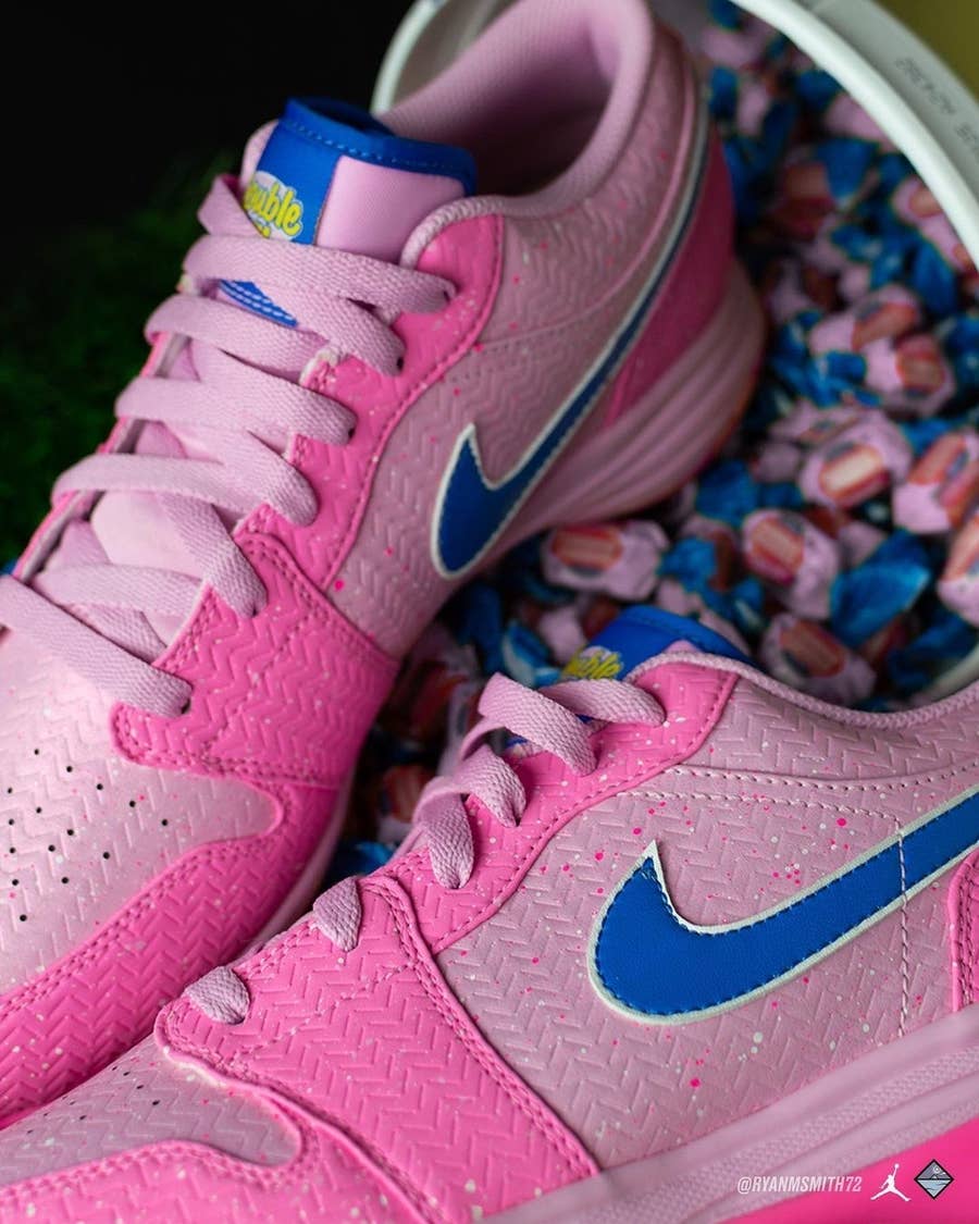 Talkin' Yanks on X: Aaron Judge is repping the pink cleats with his Mom's  name on it!  / X