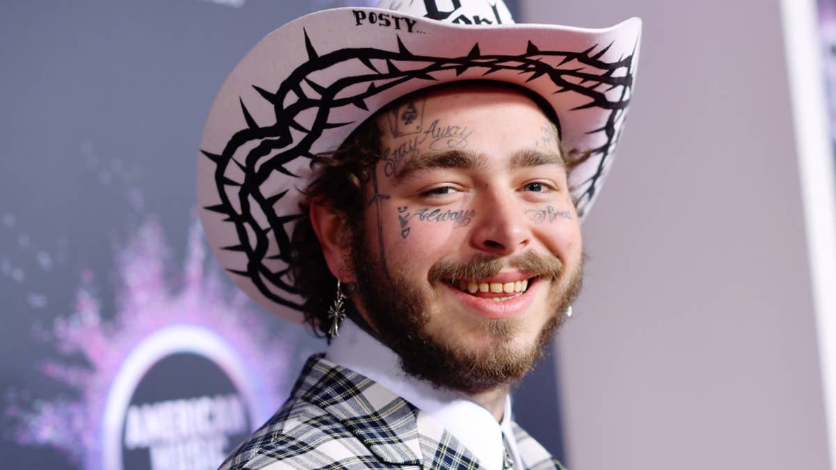 Posty had fans worried back in April when he performed on stage looking much lighter in weight than before.
