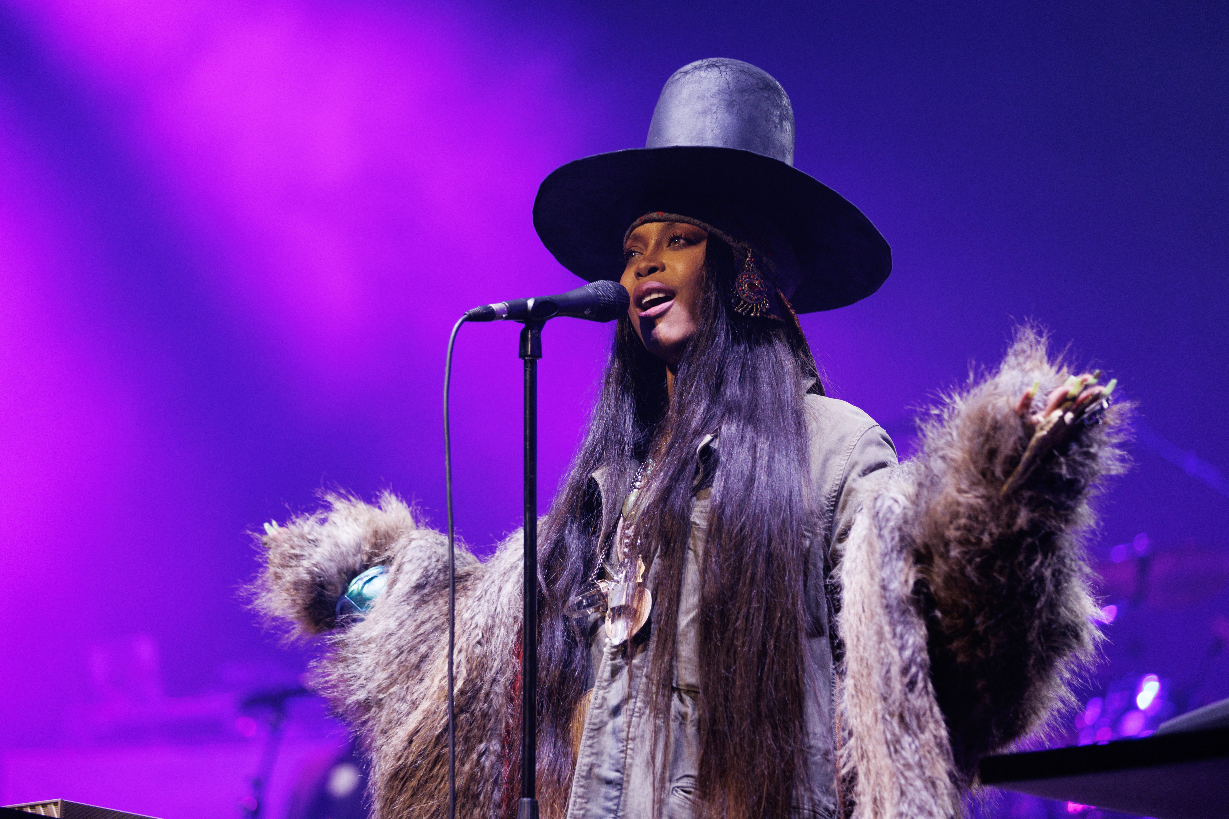 Erykah Badu onstage