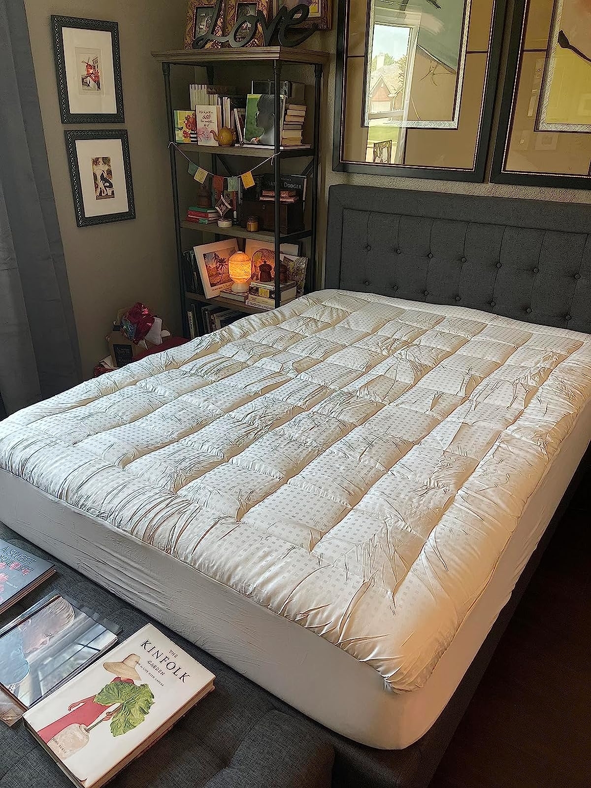 Reviewer image of the cover on their mattress