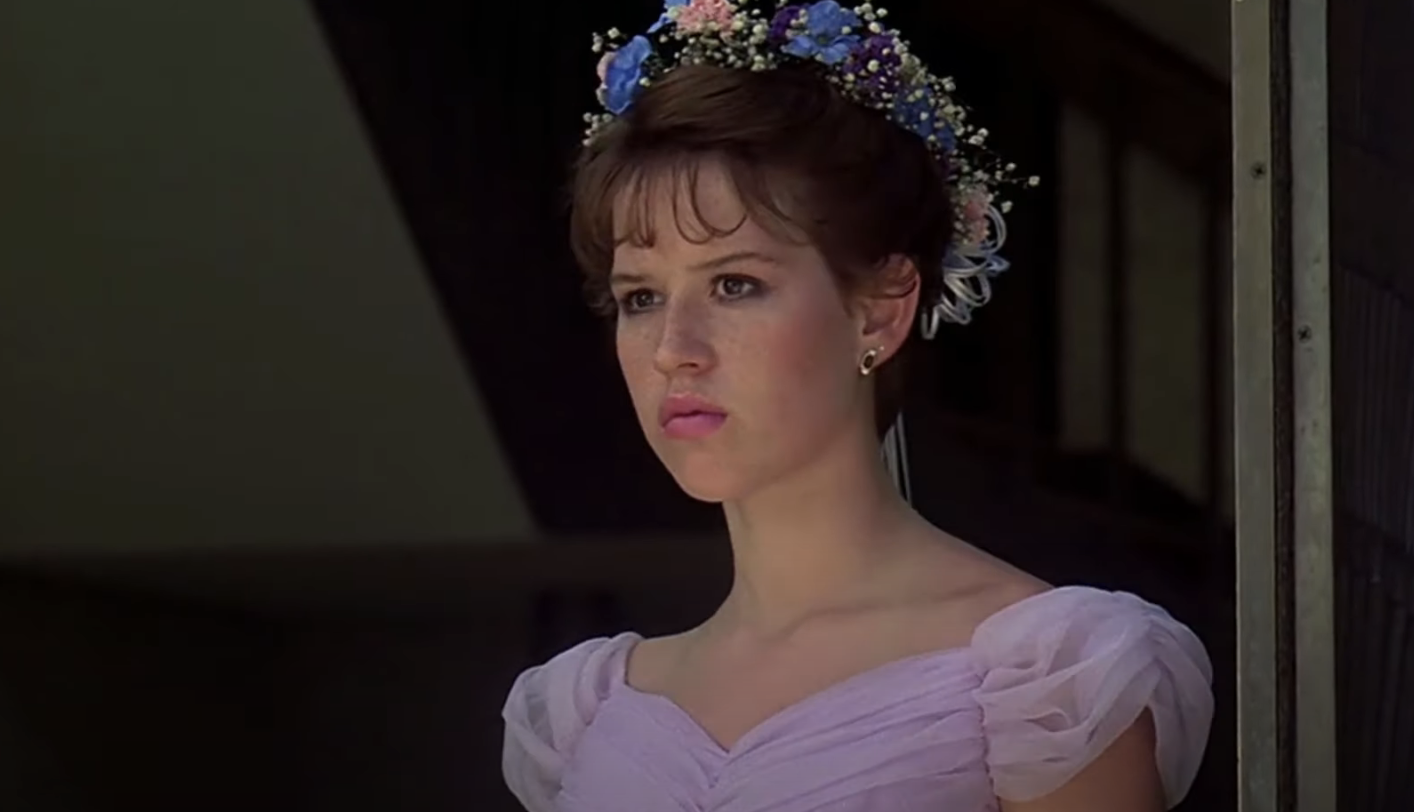 closeup of sam wearing a flower crown