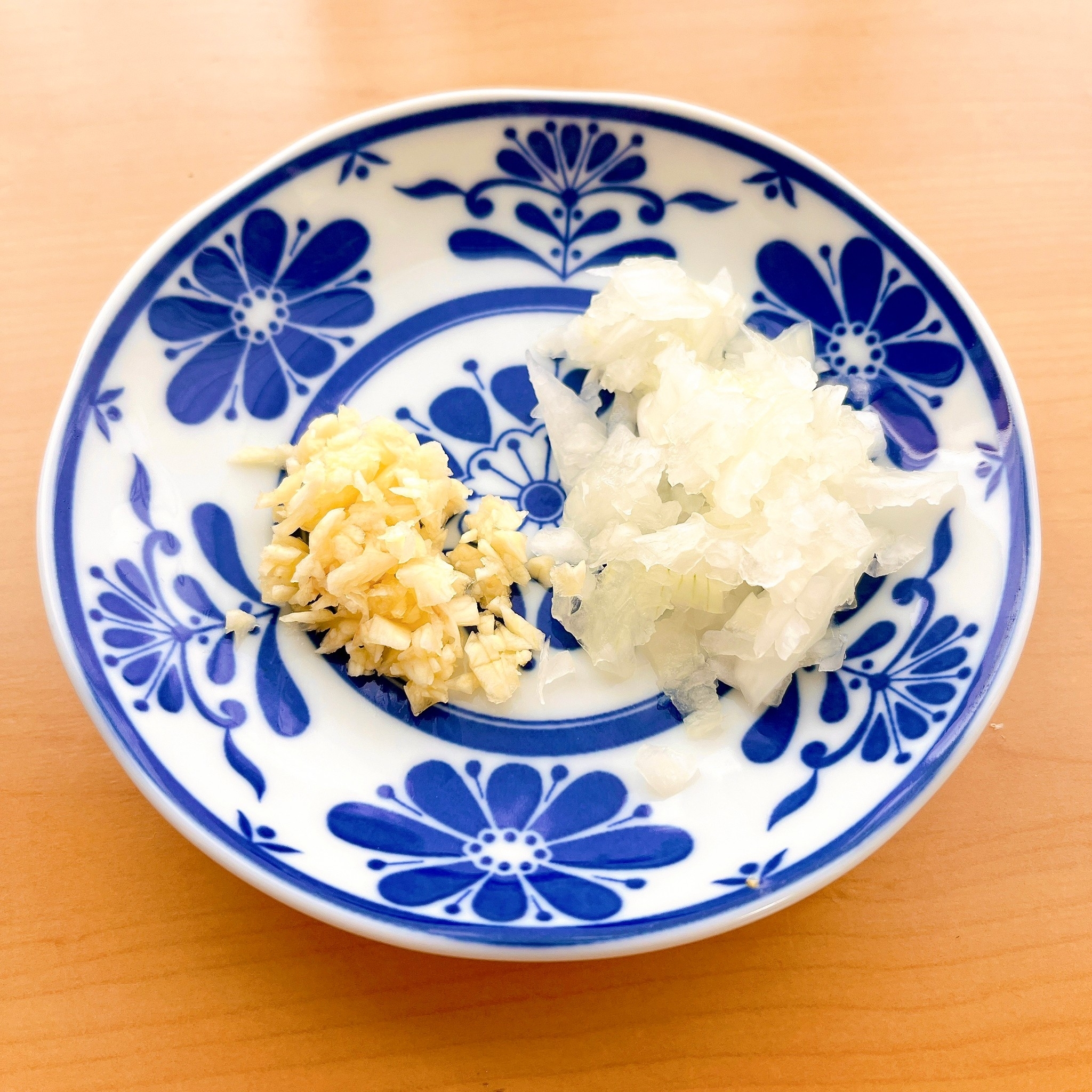 DAISO（ダイソー）のオススメの便利グッズ「ミニ野菜チョッパー」