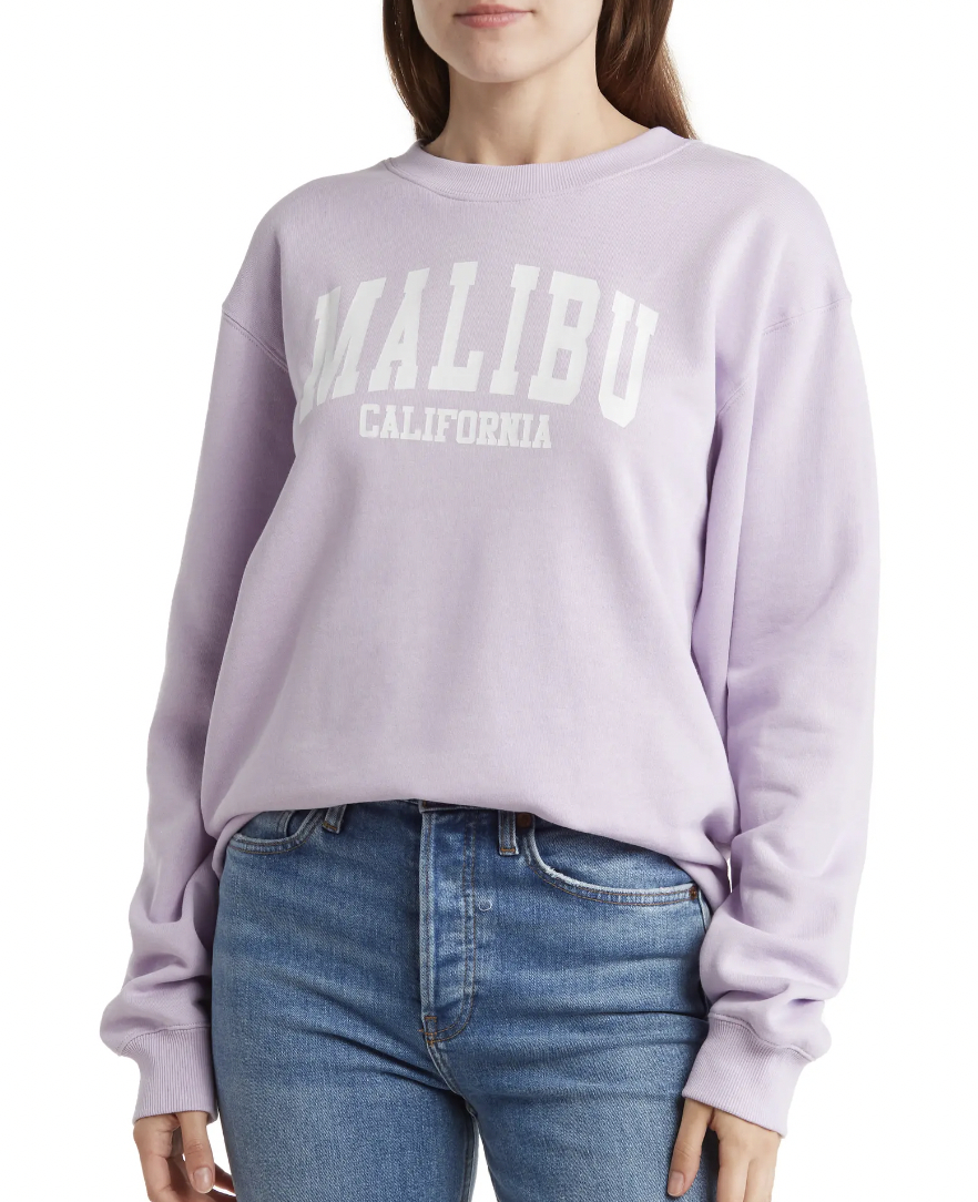 The sweatshirt in light purple