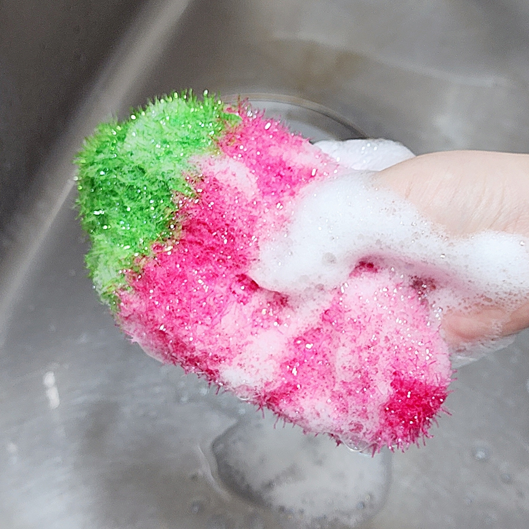 DAISO(ダイソー)のおすすめキッチン雑貨「手編みキッチンたわし」