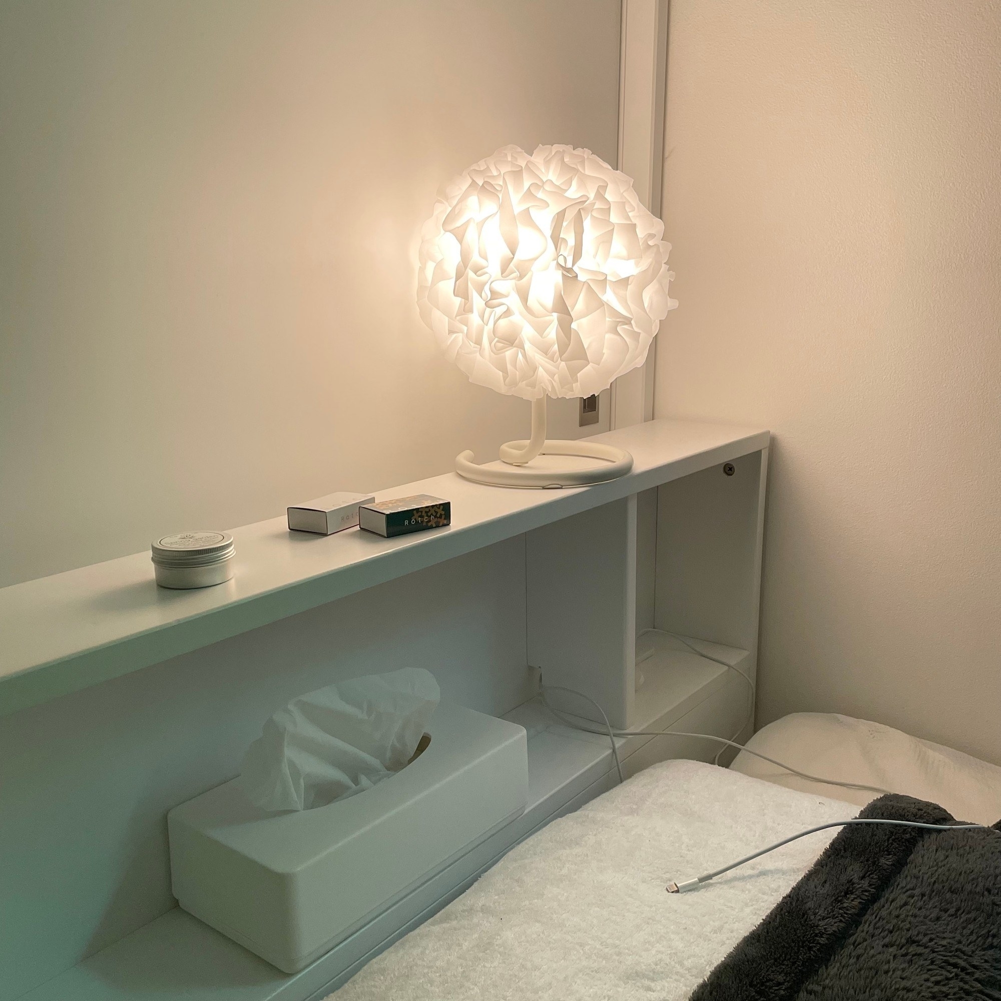 IKEA(イケア)のインテリア雑貨「VINDKAST ヴィンドカスト テーブルランプ」