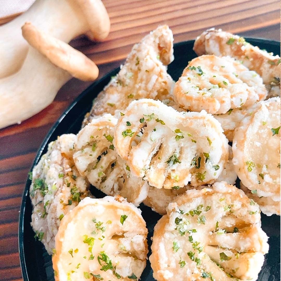 笑顔のエリンギ エリンギが超絶の旨さに！？】ザクザクレシピ・作り方｜Tasty