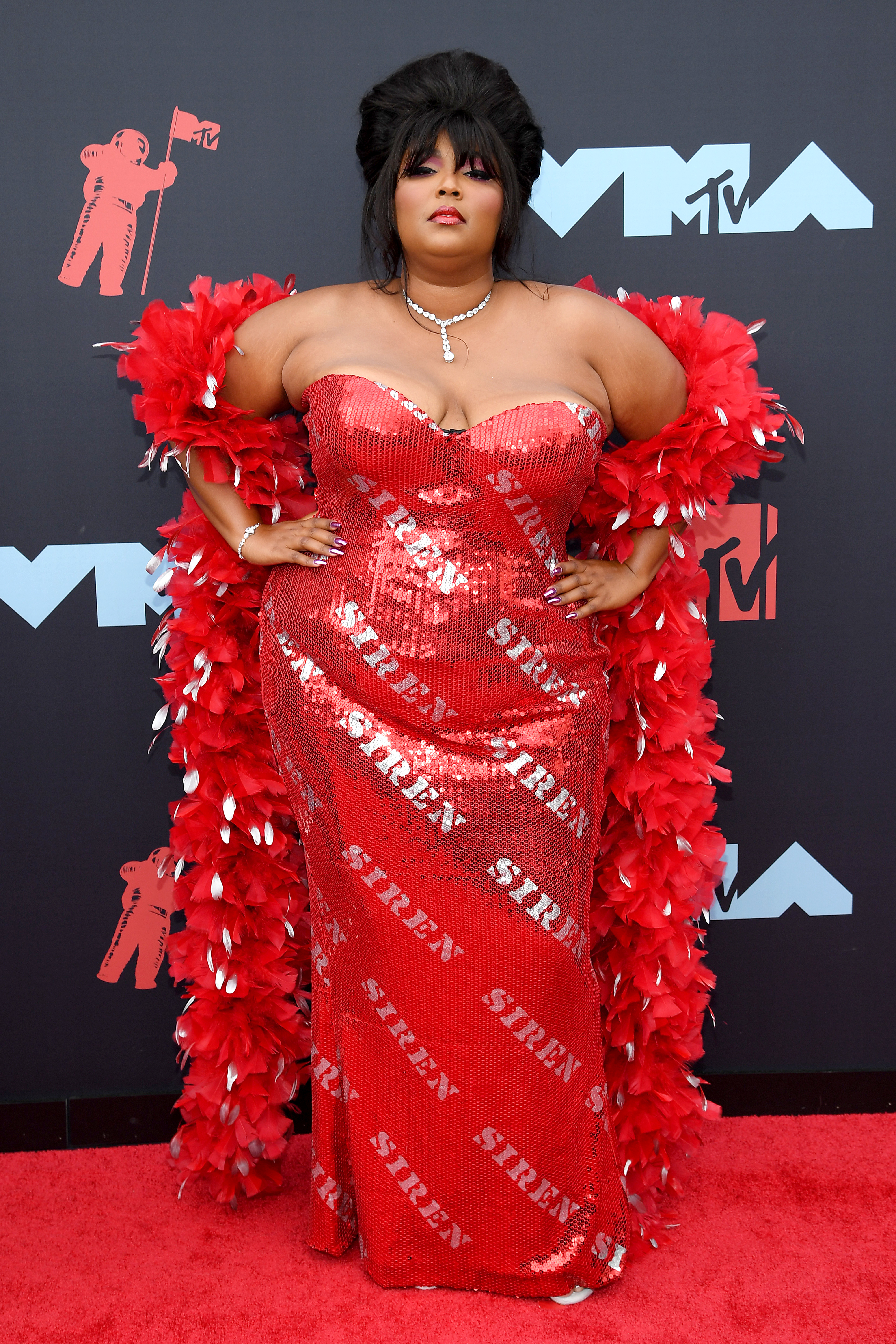 Closeup of Lizzo in a strapless dress
