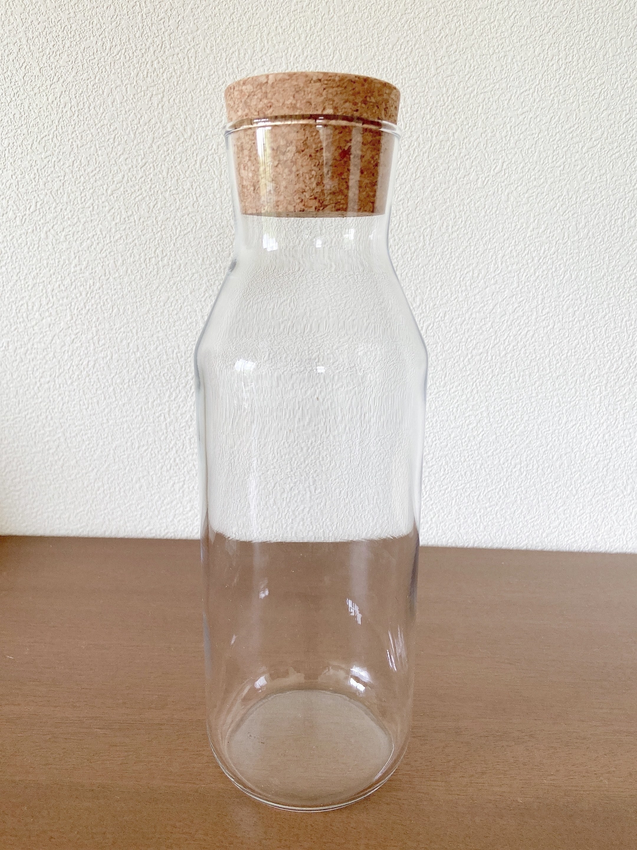 イケアのオススメの商品「IKEA 365+ カラフェ 栓付き クリアガラス」