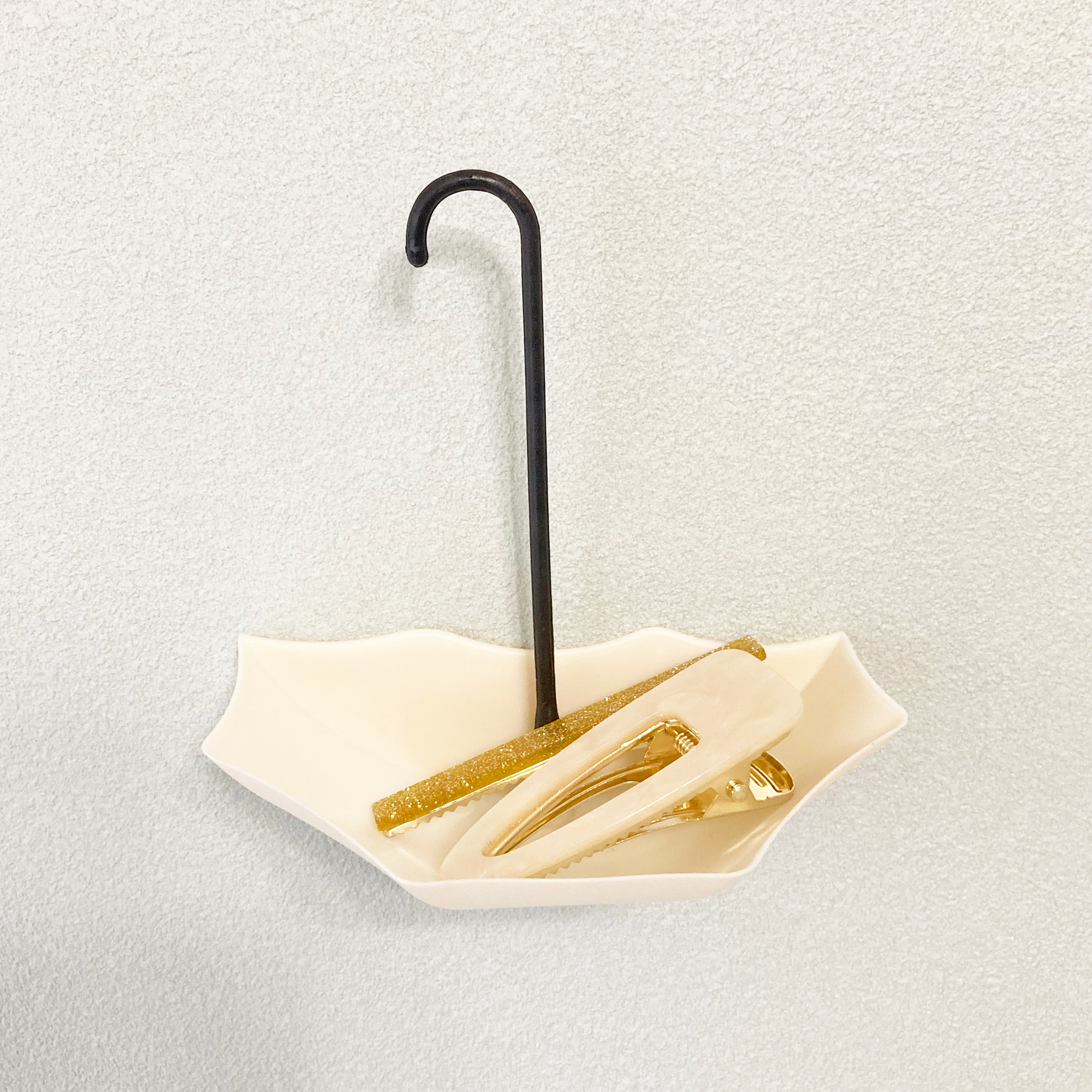 Seria（セリア）のインテリア雑貨「インテリアフックアンブレラ」