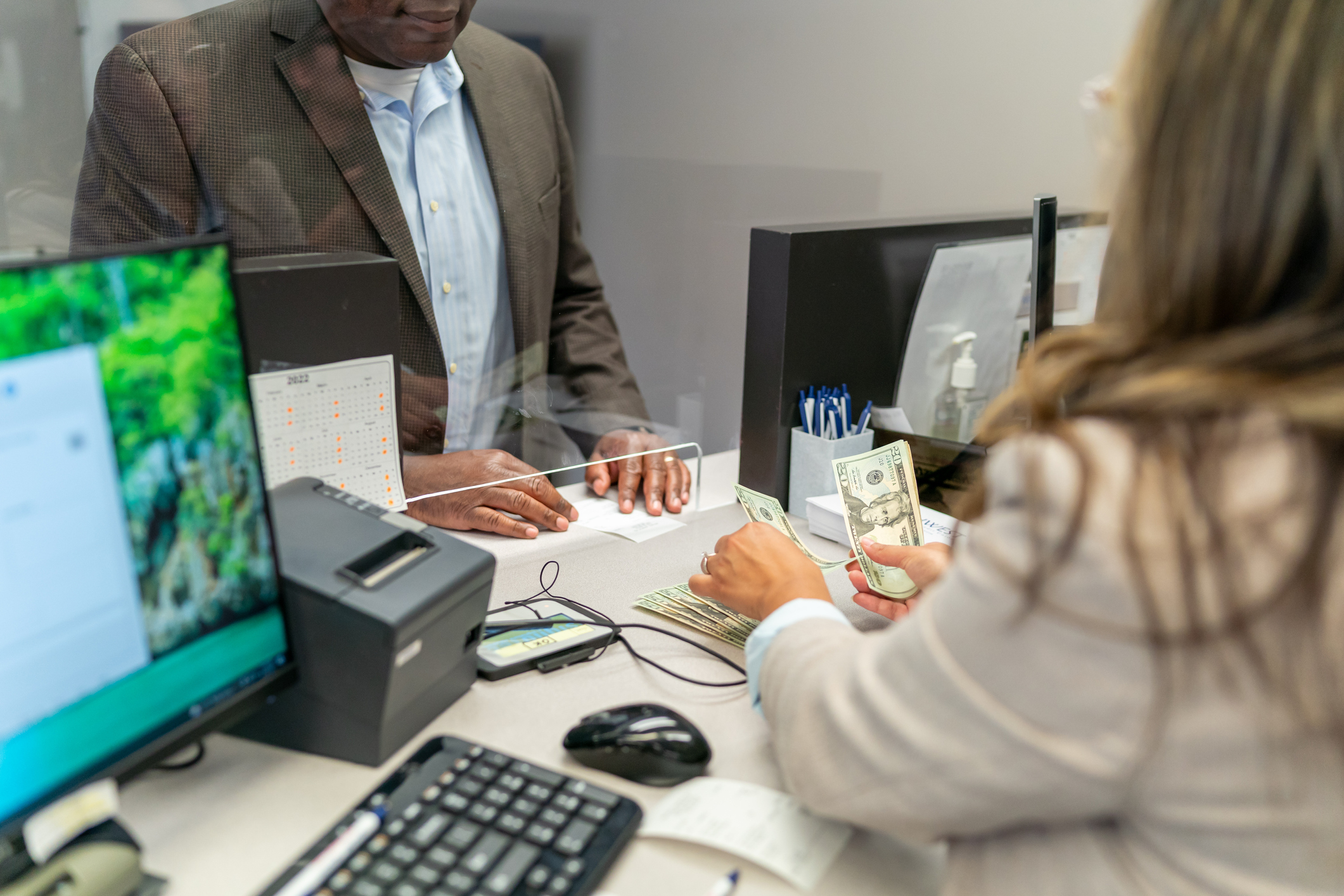 13 Entry-Level Jobs With Training, Benefits, Or Opportunities