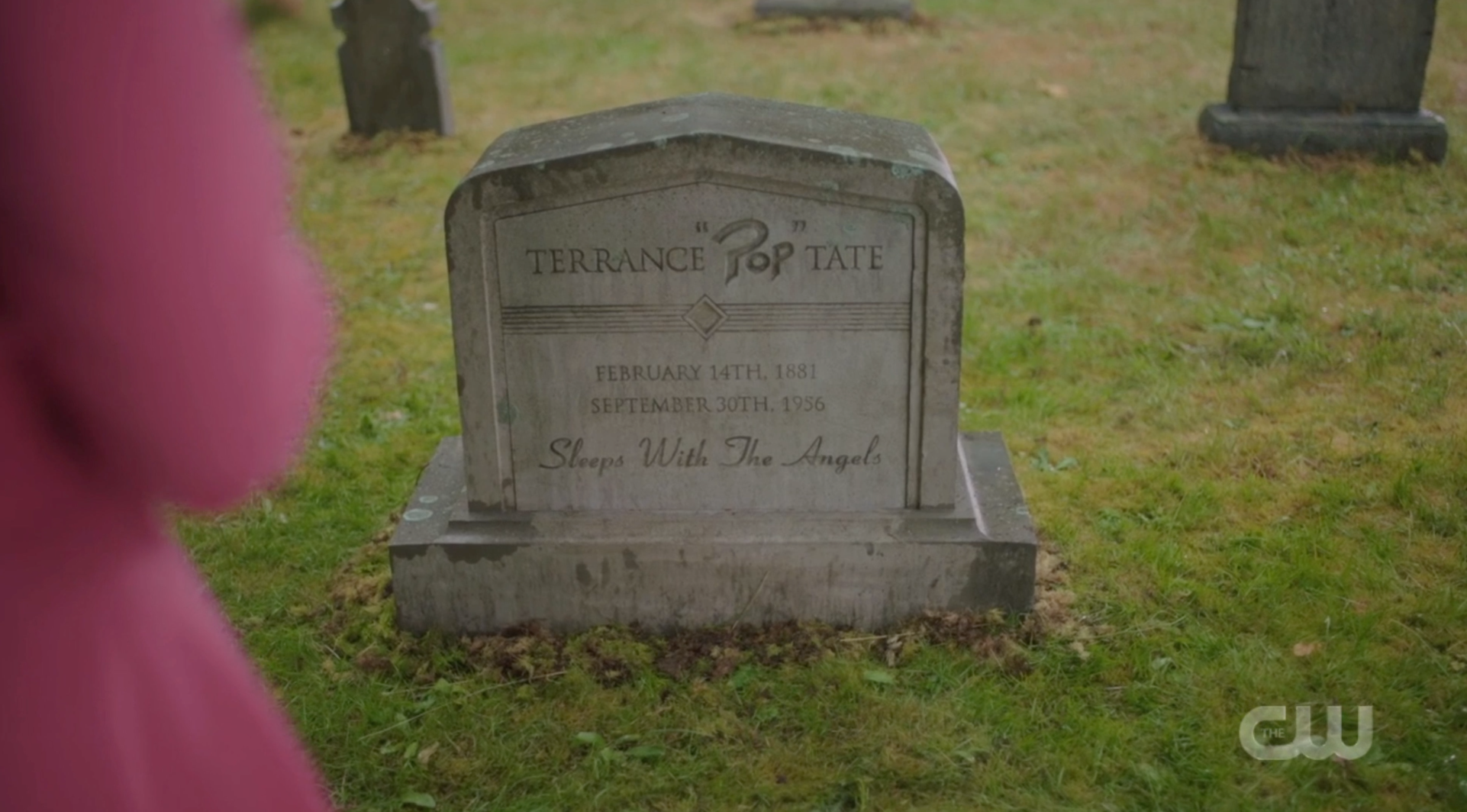 pop tate&#x27;s grave