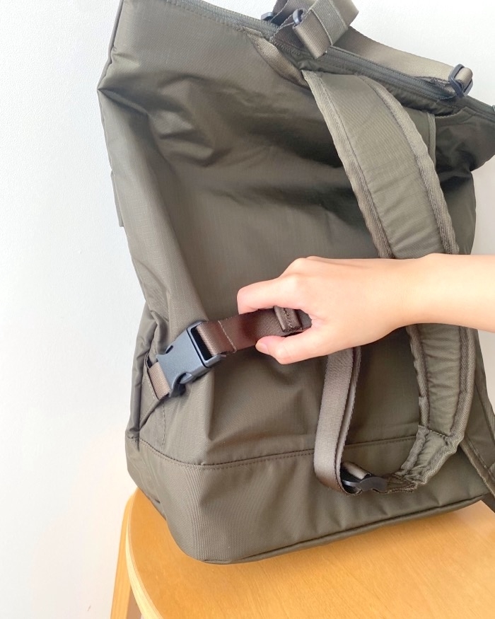 ユニクロのオススメのバッグ「ユーティリティ2WAYバッグ」