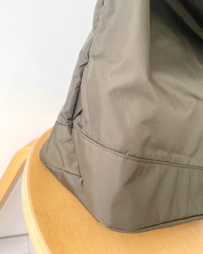 ユニクロのオススメのバッグ「ユーティリティ2WAYバッグ」