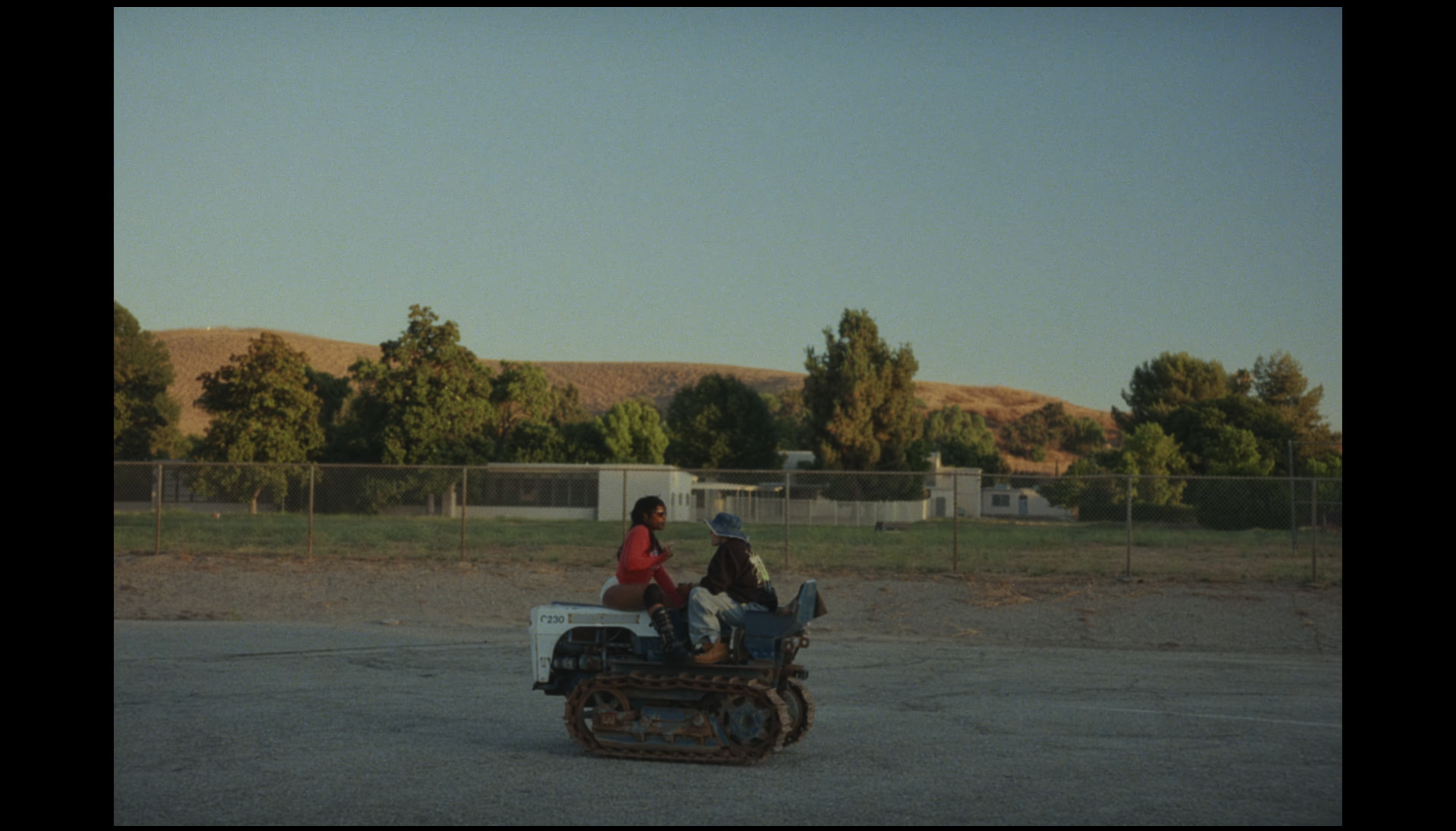 SZA and Justin on the vehicle