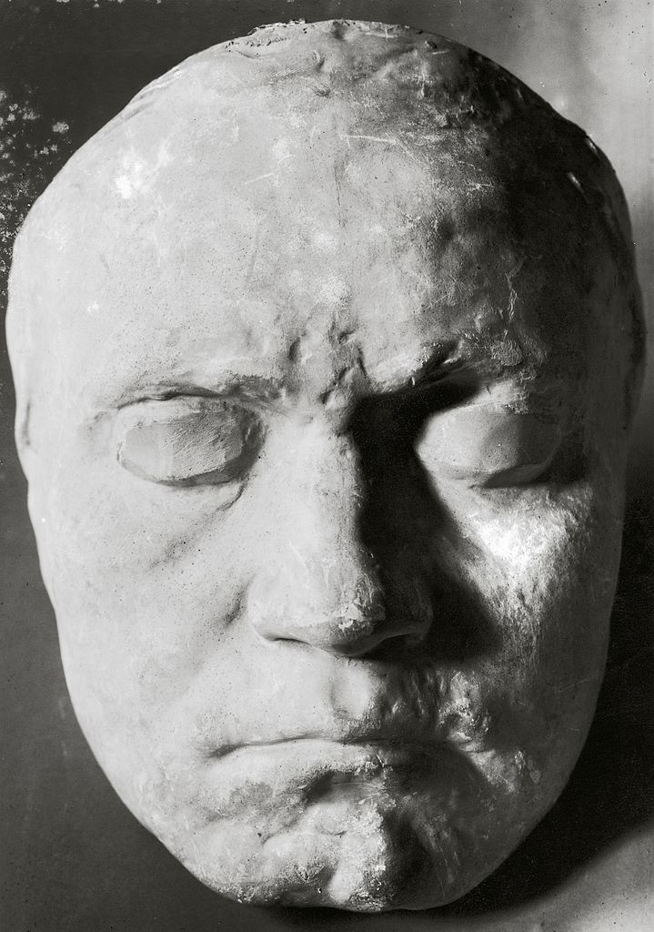 Beethoven&#x27;s death mask