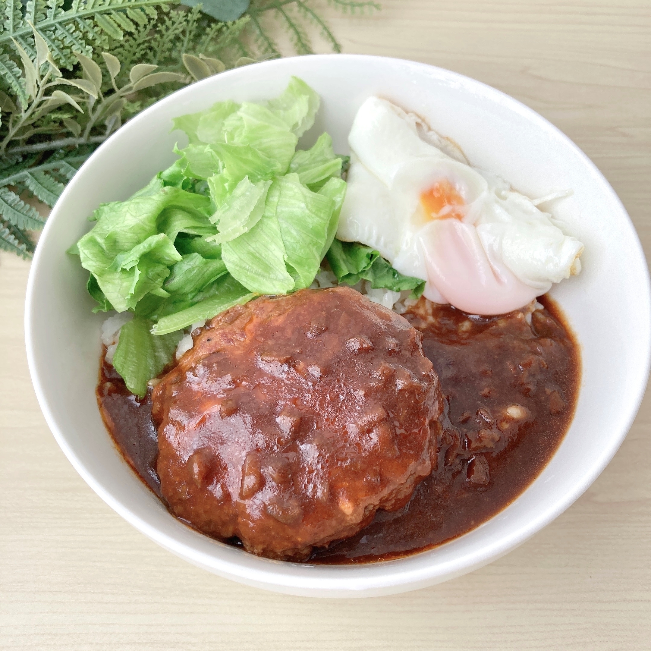 無印良品のオススメのフード「世界の煮込み ロコモコ」