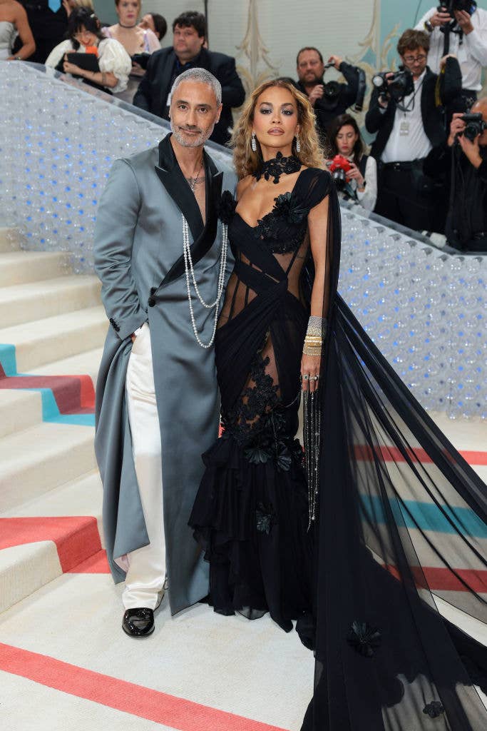 Taika and Rita pose for photographers on the red carpet