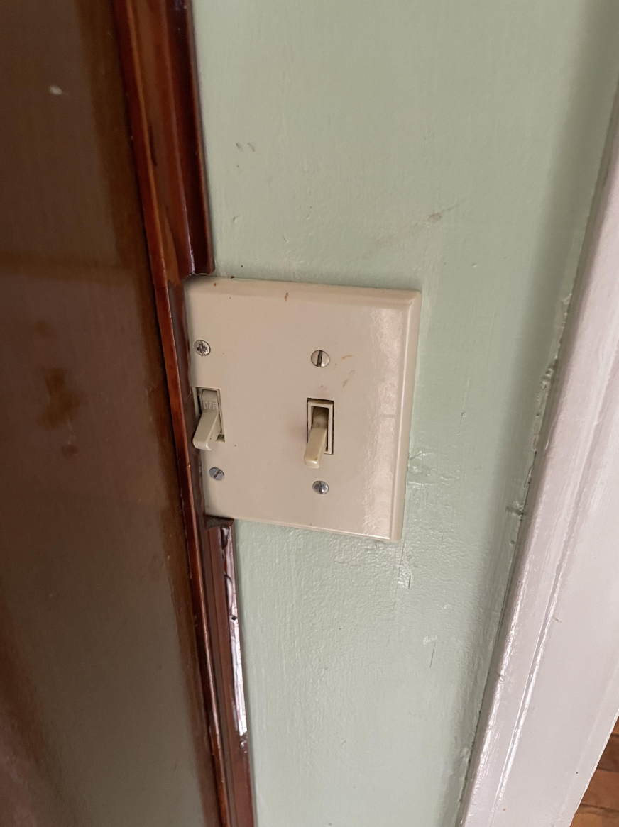 A badly placed light switch
