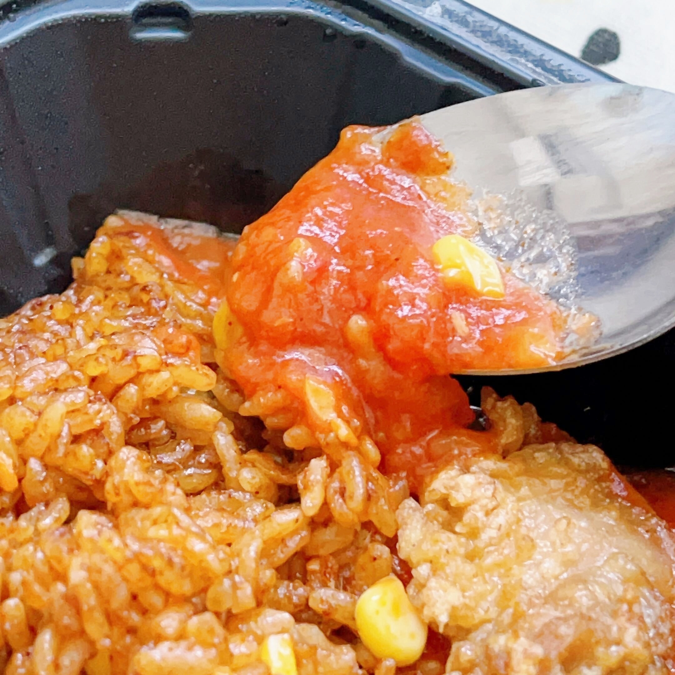 FamilyMart(ファミリーマート)のオススメの冷凍食品「スパイシーな味わい辛旨ジャンバラヤ」