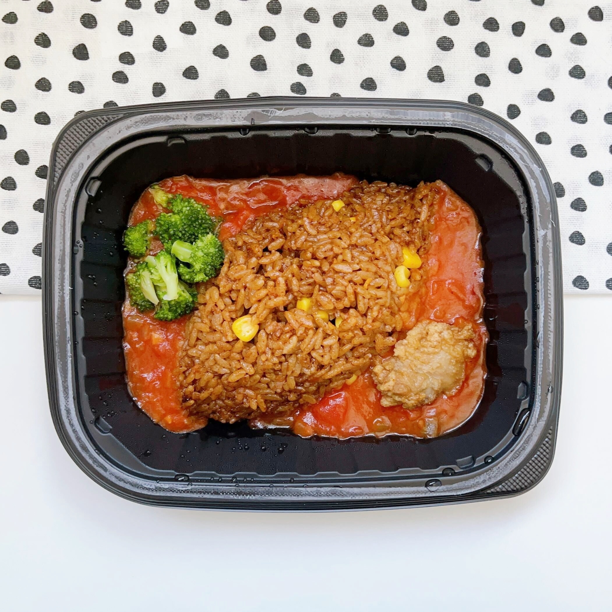 FamilyMart(ファミリーマート)のオススメの冷凍食品「スパイシーな味わい辛旨ジャンバラヤ」