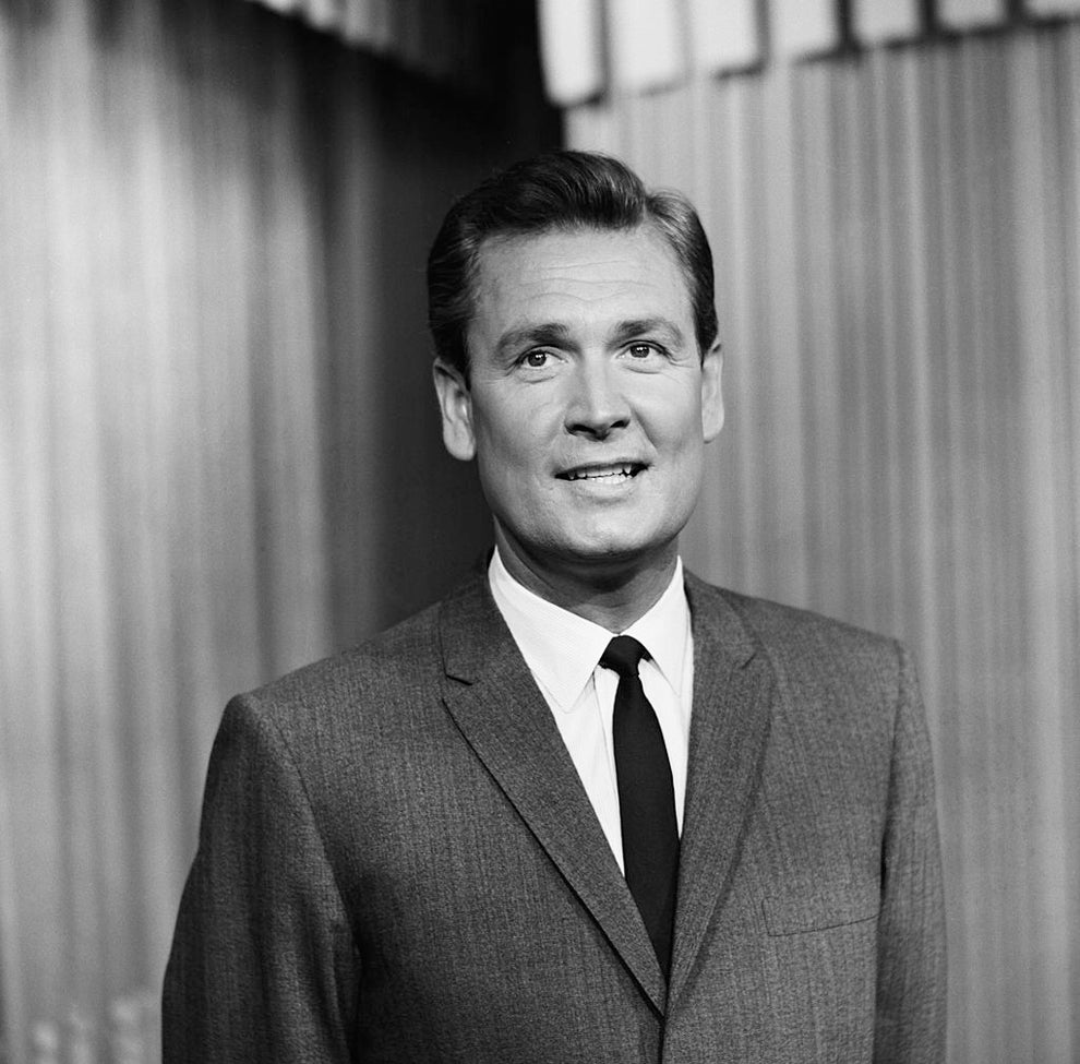 Celebrities: A Visual Evolution of Aging in 40 Years