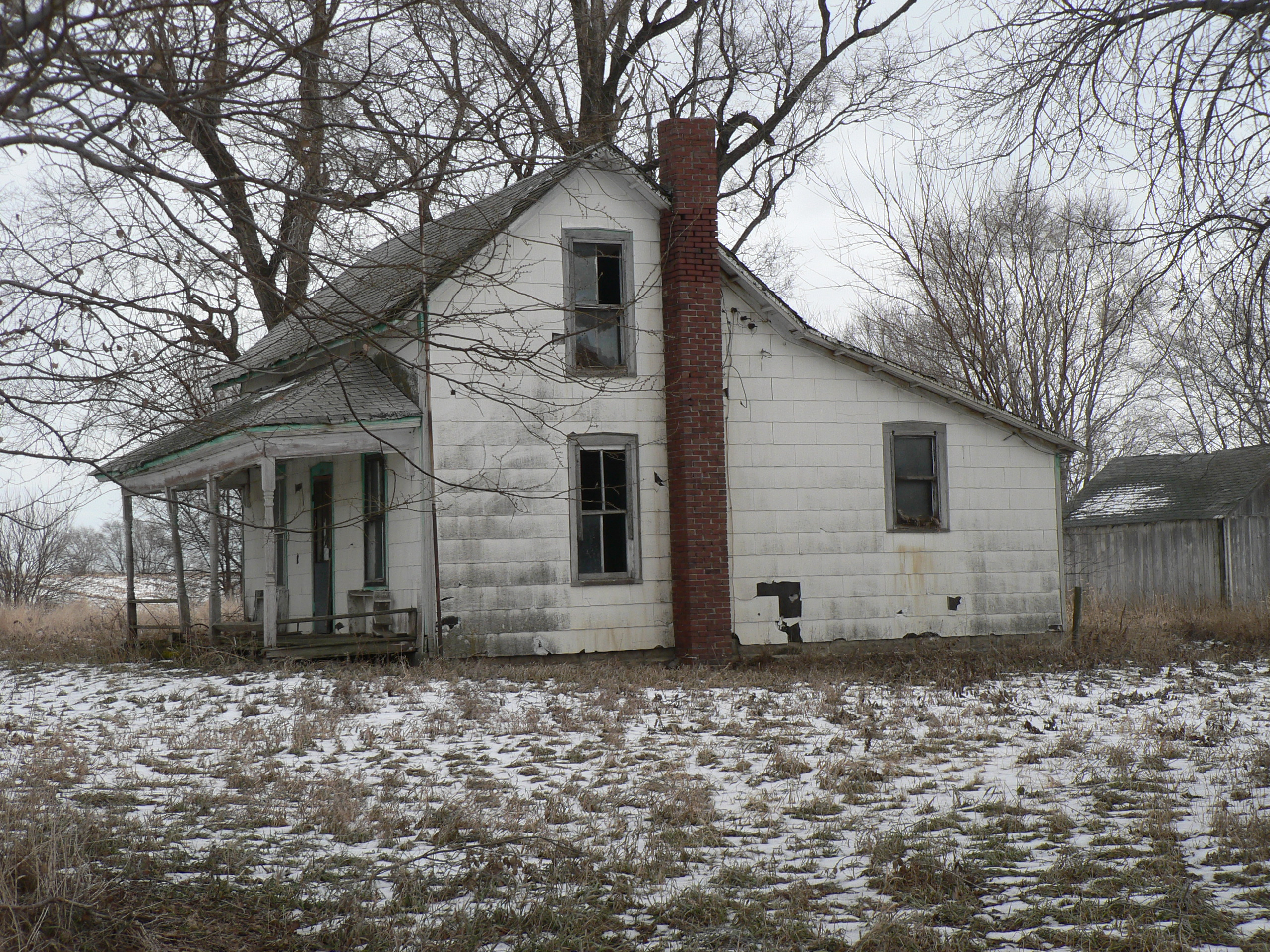 An old farm house