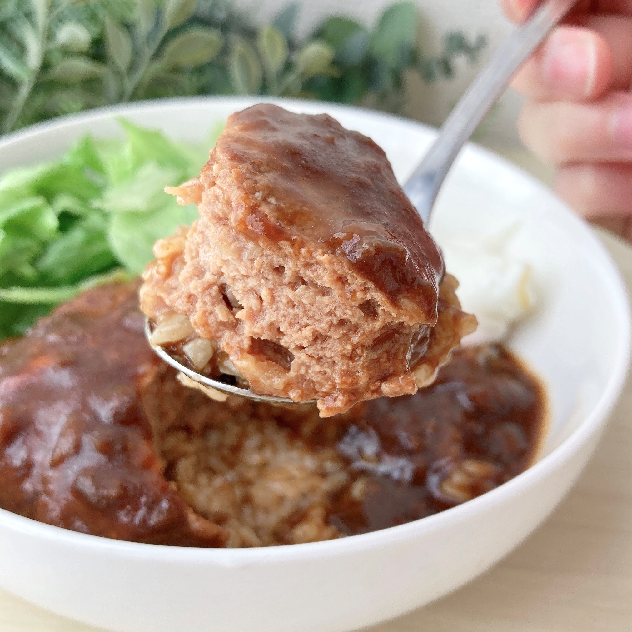 無印良品のオススメのフード「世界の煮込み ロコモコ」